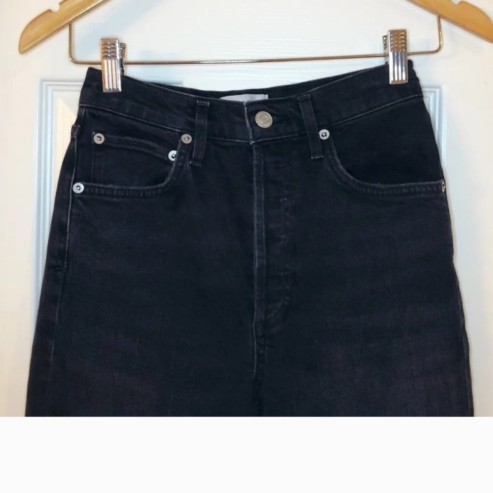 Classic Black Women's Jeans - Picture 2 of 9